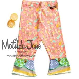 Matilda Jane Happy Go Lucky
Scallop Leggings 12 mo